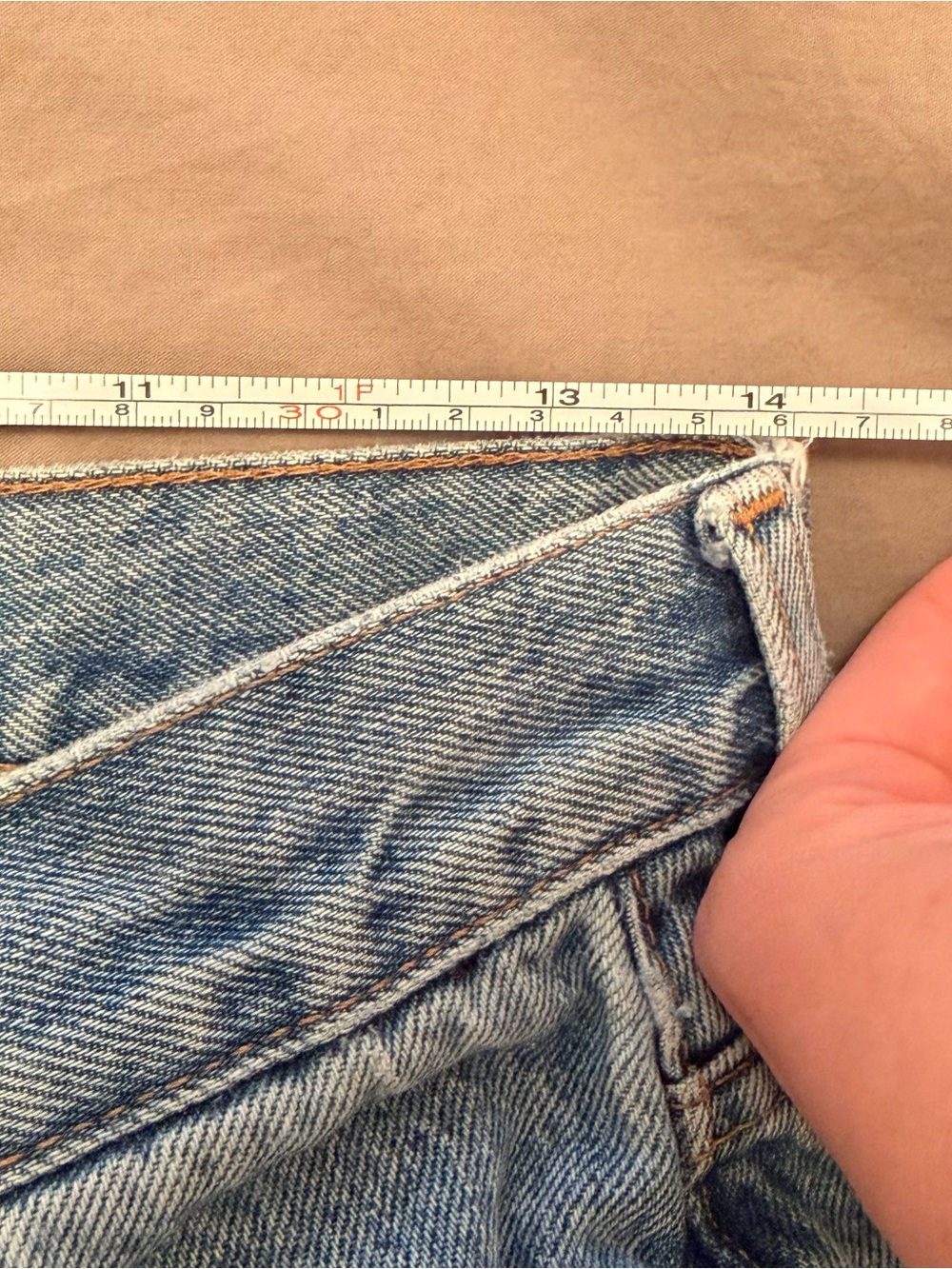 & Other Stories Light Wash Straight-Leg Jeans - Picture 6 of 7